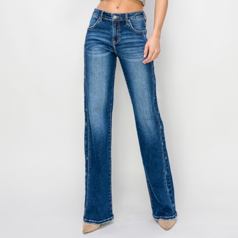 RISEN MID RISE SIDE STAR PRINT DETAIL STRAIGHT JEANS